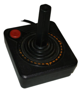 El icónico joystick CX40 de Atari